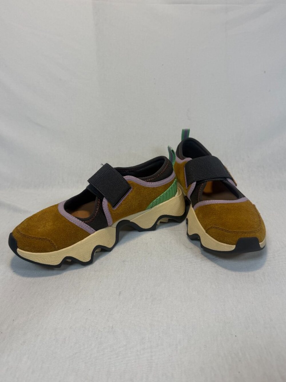 Sorel Kinetic Impact II Mary Jane Sneaker 6 Colorblock Suede Strap Platform Shoe